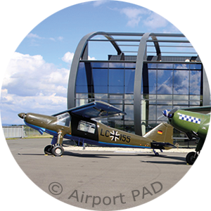 Öffnet die Seite 'Besichtigung des Flughafens Paderborn/Lippstadt und des Quax Hangars'